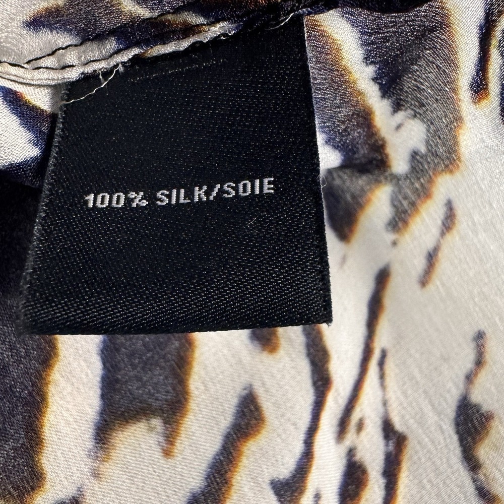 Lafayette 148 Button-up‎ 100 % Silk Shirt  Women Size 12 Career Office Old Money - Picture 3 of 8
